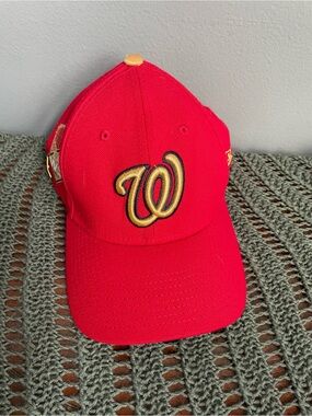 Washington Nationals New Era Hat Red Gold 2019 World Series Patch Small/Medium